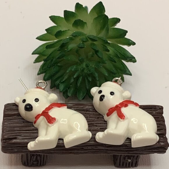 Polar Bear Earring, Santa Earring, Christmas Earring, Gift Idea, Holiday Earring - Picture 1 of 7